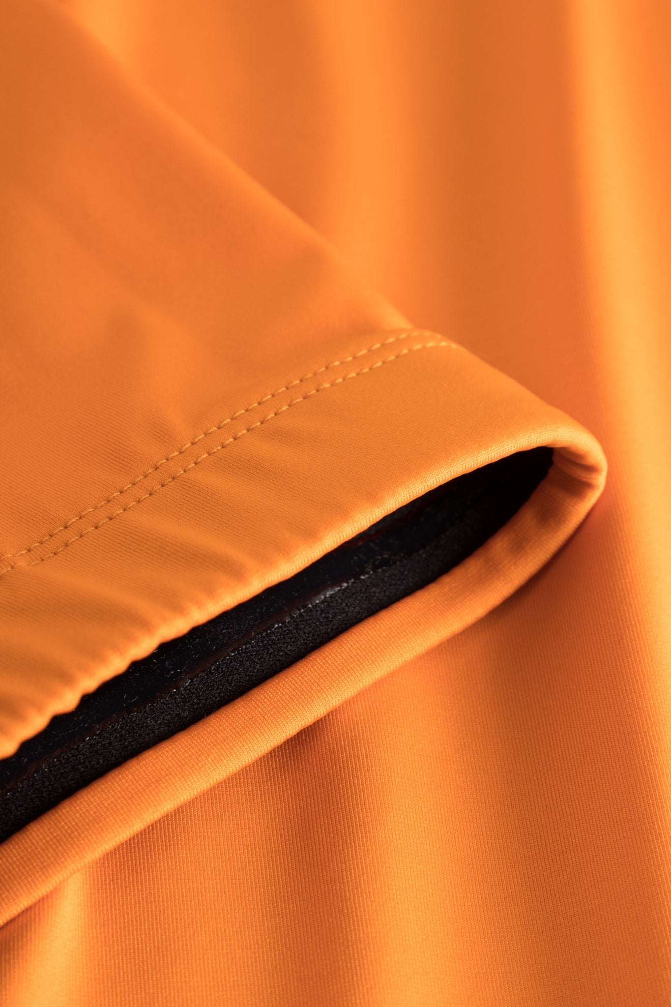 Oncourt Arm Sleeve - Orange